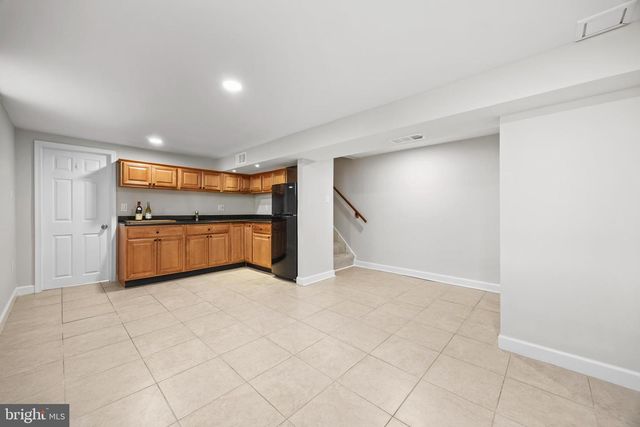 28 S FLOYD ST, Alexandria, VA 22304