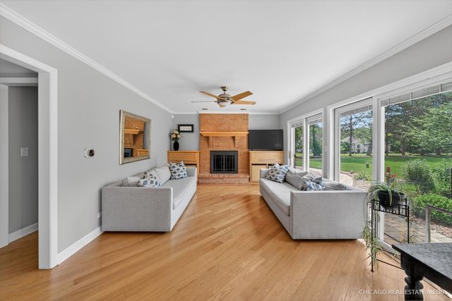 1125 W Wood Street, Palatine, IL 60067