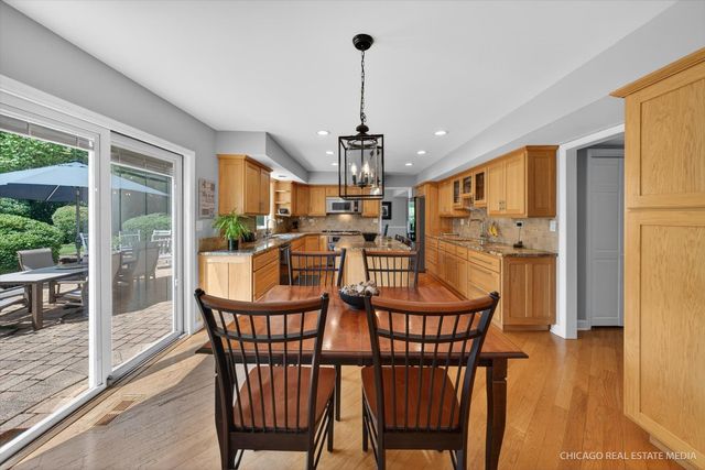 1125 W Wood Street, Palatine, IL 60067