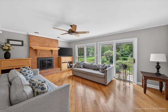 1125 W Wood Street, Palatine, IL 60067