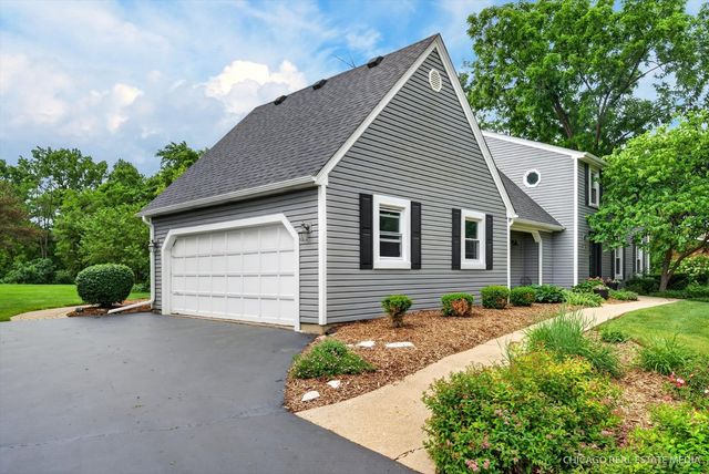 1125 W Wood Street, Palatine, IL 60067