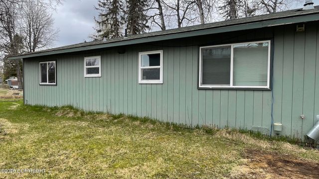 1114 Alder Avenue, Kenai, AK 99611