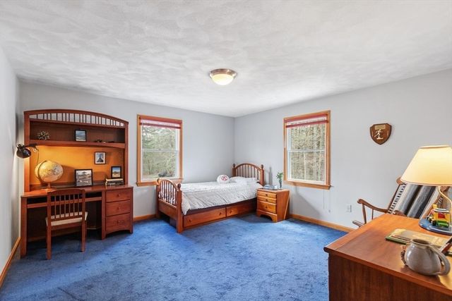 17 Seneca Lane, Wilmington, MA 01887