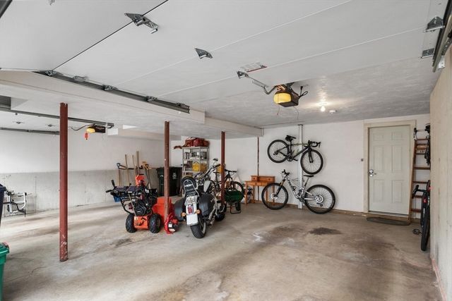 17 Seneca Lane, Wilmington, MA 01887