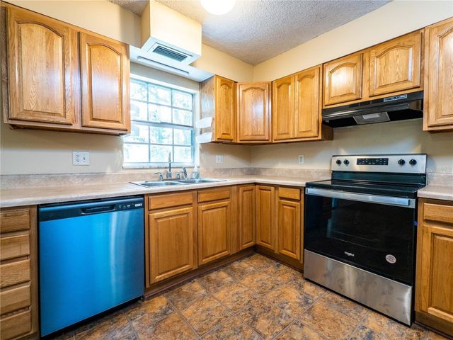 1125 NE 46TH COURT, Ocala, FL 34470