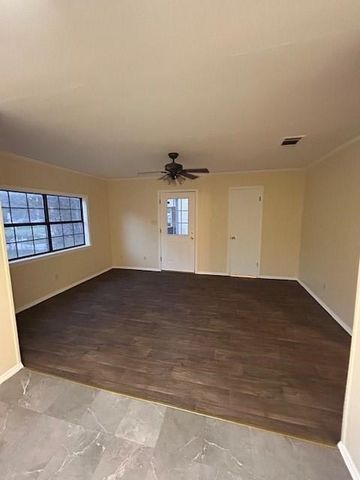 2761 Waggoner Avenue, Shreveport, LA 71108