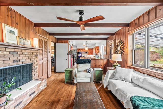 6516 Danbury Lane, Dallas, TX 75214