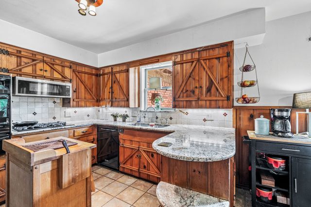 6516 Danbury Lane, Dallas, TX 75214