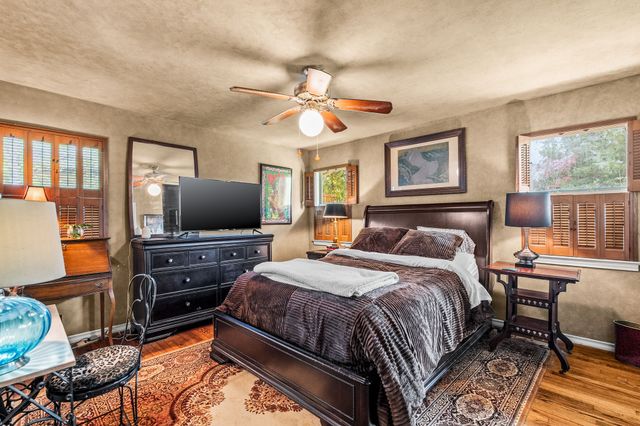 6516 Danbury Lane, Dallas, TX 75214