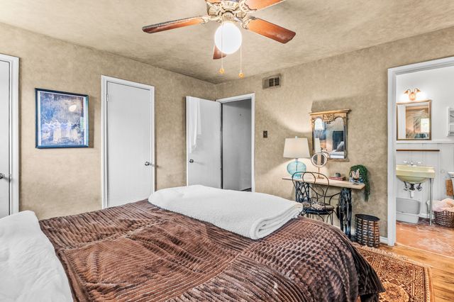 6516 Danbury Lane, Dallas, TX 75214