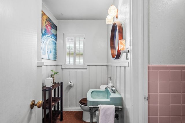 6516 Danbury Lane, Dallas, TX 75214