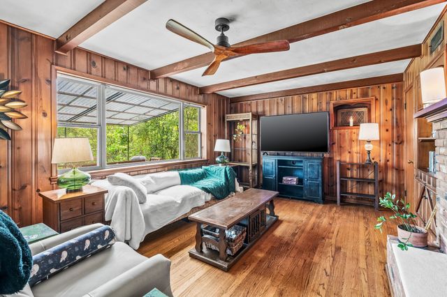 6516 Danbury Lane, Dallas, TX 75214