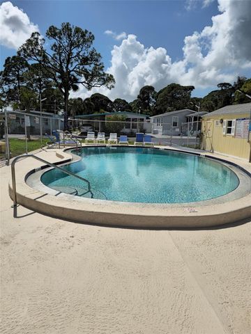 7803 46TH AVENUE N 43, St Petersburg, FL 33709