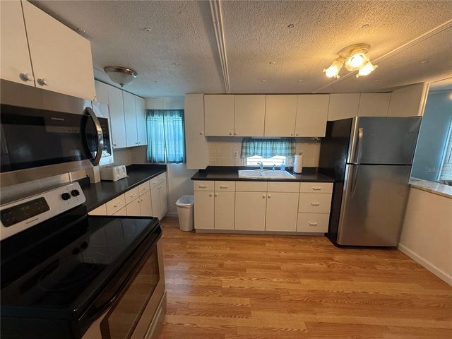 7803 46TH AVENUE N 43, St Petersburg, FL 33709