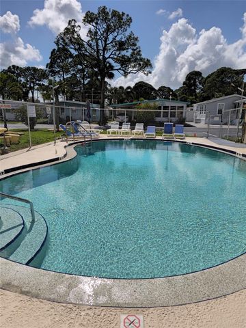 7803 46TH AVENUE N 43, St Petersburg, FL 33709