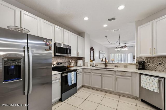 12301 KERNAN FOREST Boulevard 2104, Jacksonville, FL 32225