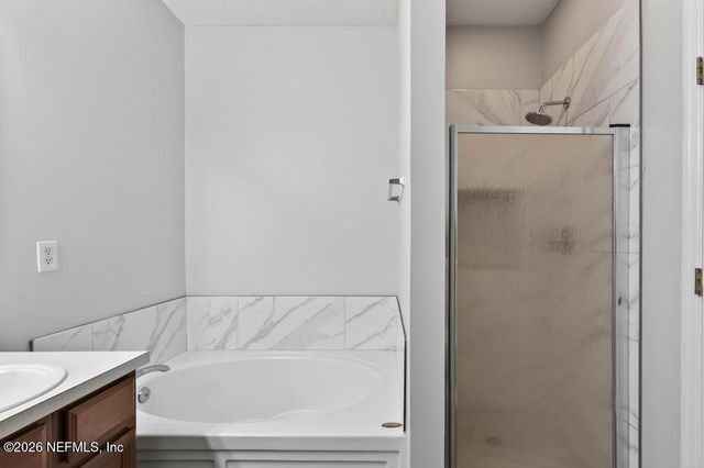 12301 KERNAN FOREST Boulevard 2104, Jacksonville, FL 32225