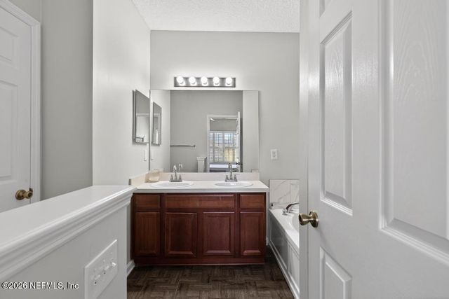 12301 KERNAN FOREST Boulevard 2104, Jacksonville, FL 32225