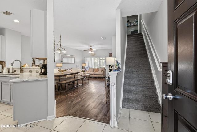 12301 KERNAN FOREST Boulevard 2104, Jacksonville, FL 32225