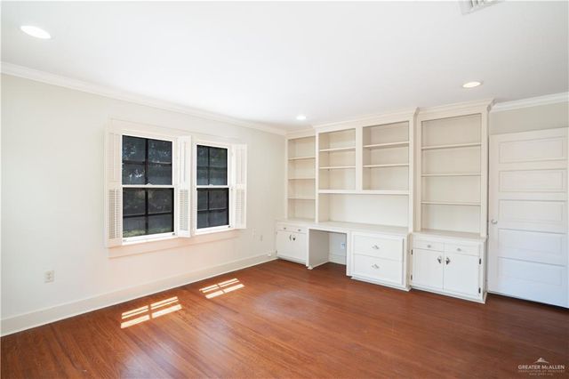 1131 W 6th Street, Weslaco, TX 78596