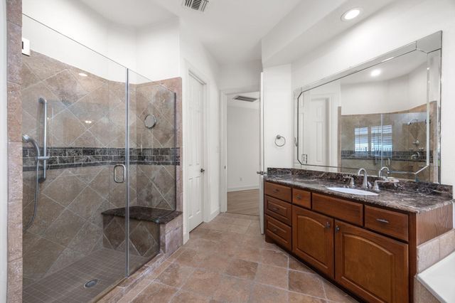 11435 Legend Manor Drive, Houston, TX 77082