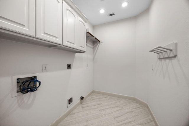 11435 Legend Manor Drive, Houston, TX 77082