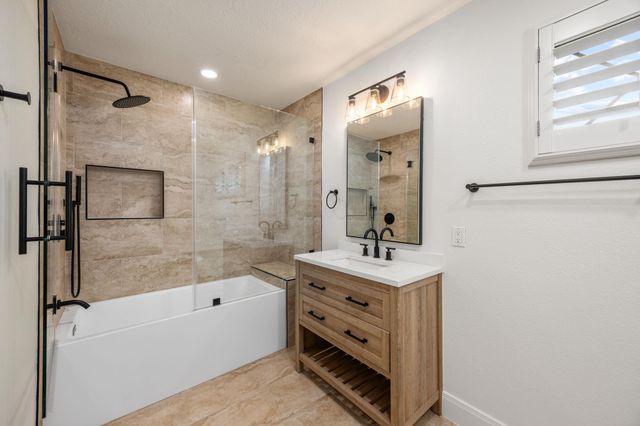 11435 Legend Manor Drive, Houston, TX 77082