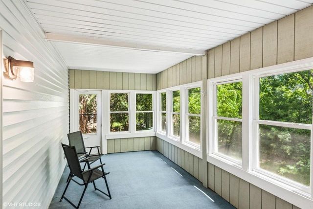 911 Park CIRCLE, Union Grove, WI 53182