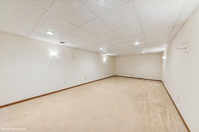911 Park CIRCLE, Union Grove, WI 53182
