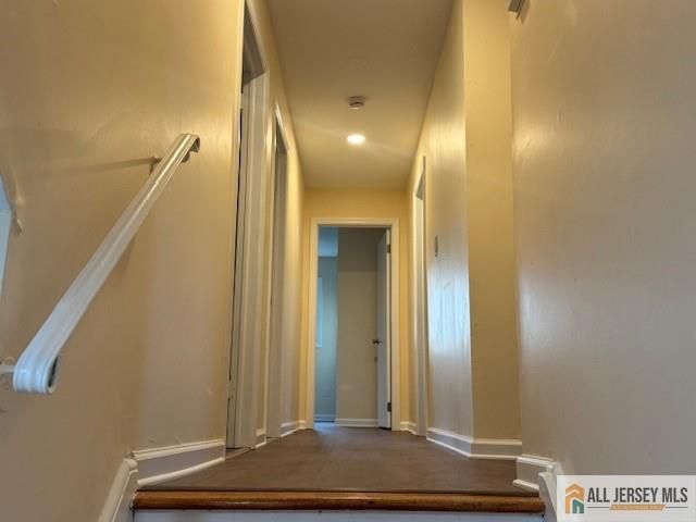 1868 Oak Tree Road, Edison, NJ 08820