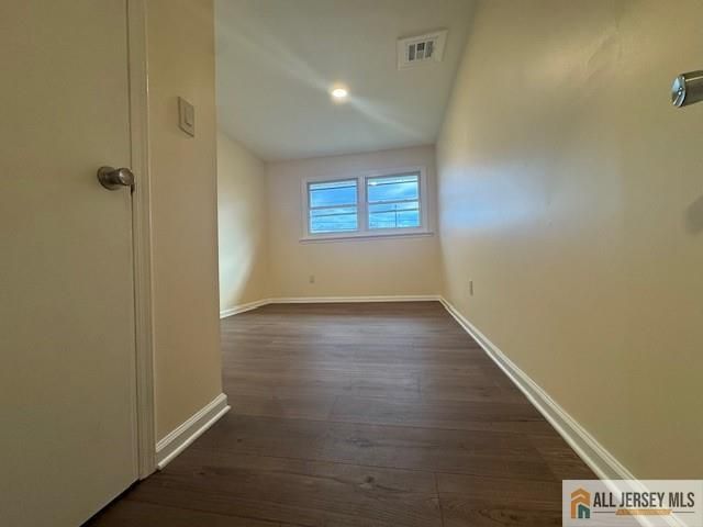 1868 Oak Tree Road, Edison, NJ 08820
