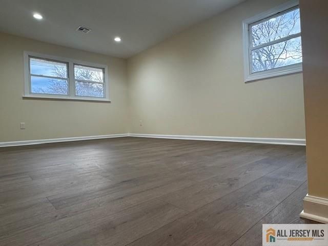 1868 Oak Tree Road, Edison, NJ 08820