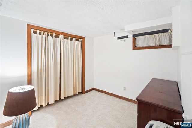 312 Ivy Lane, Englewood, NJ 07631