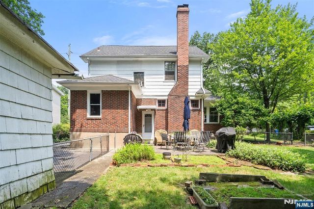 312 Ivy Lane, Englewood, NJ 07631