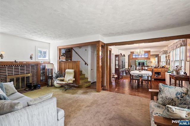 312 Ivy Lane, Englewood, NJ 07631