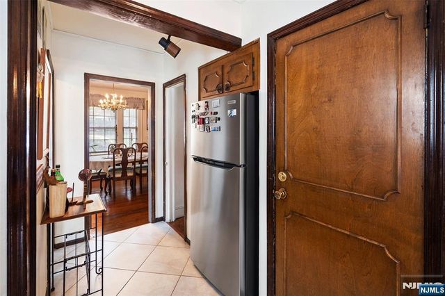 312 Ivy Lane, Englewood, NJ 07631