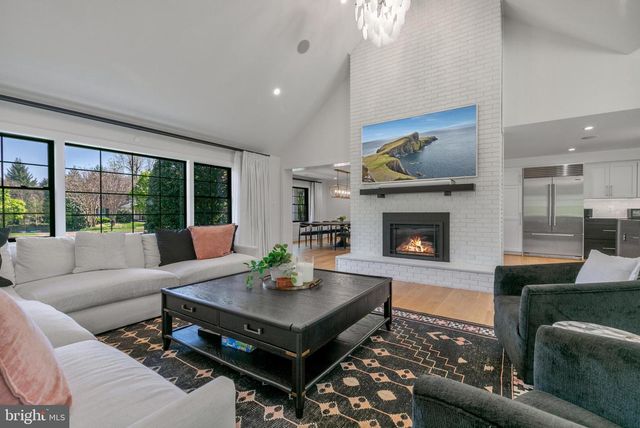 1204 POTOMAC SCHOOL RD, Mclean, VA 22101