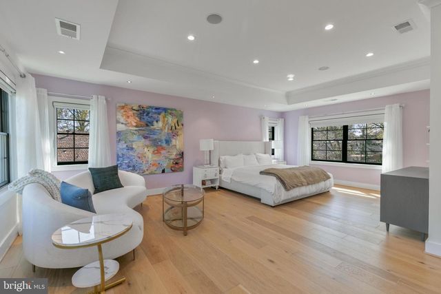 1204 POTOMAC SCHOOL RD, Mclean, VA 22101