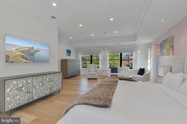 1204 POTOMAC SCHOOL RD, Mclean, VA 22101