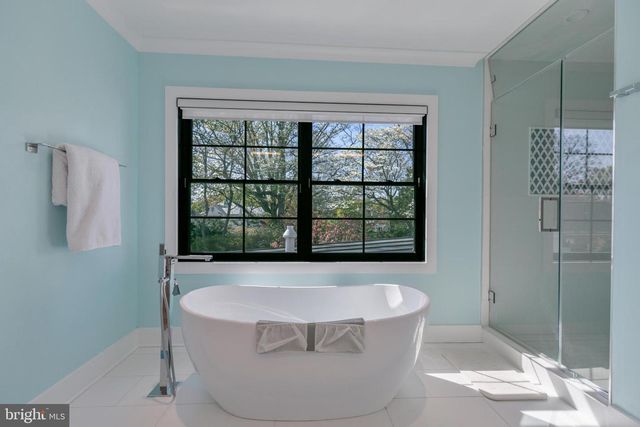 1204 POTOMAC SCHOOL RD, Mclean, VA 22101