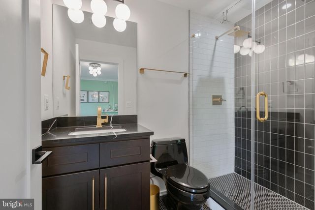 1204 POTOMAC SCHOOL RD, Mclean, VA 22101