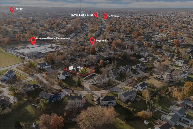 6726 Bowman Lane NE, Cedar Rapids, IA 52402