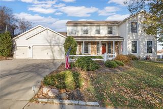 6726 Bowman Lane NE, Cedar Rapids, IA 52402