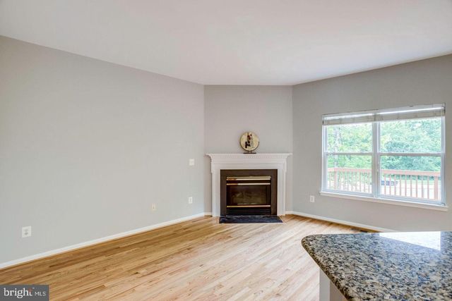 12476 CASBEER DR, Fairfax, VA 22033