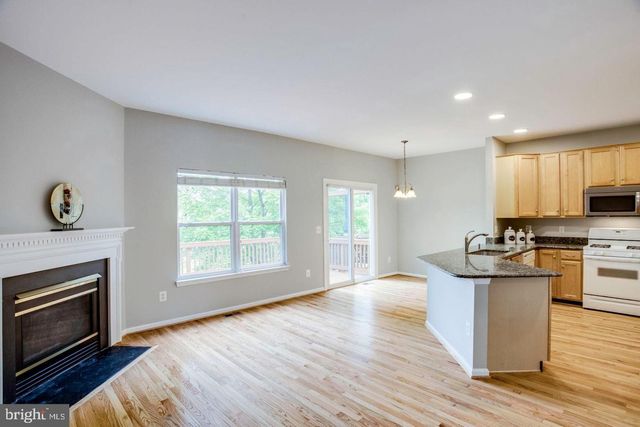 12476 CASBEER DR, Fairfax, VA 22033