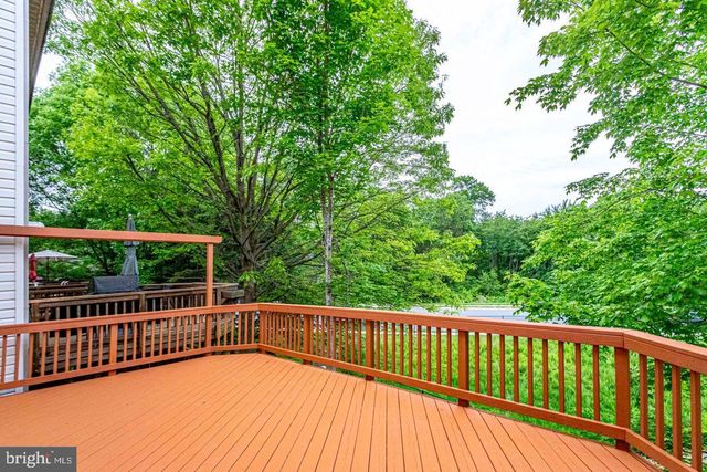 12476 CASBEER DR, Fairfax, VA 22033