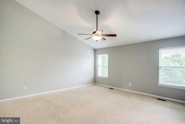 12476 CASBEER DR, Fairfax, VA 22033