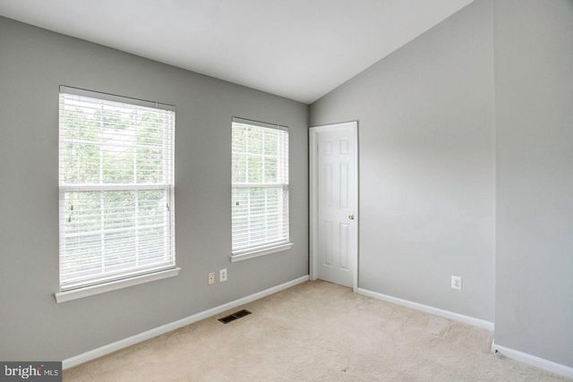 12476 CASBEER DR, Fairfax, VA 22033