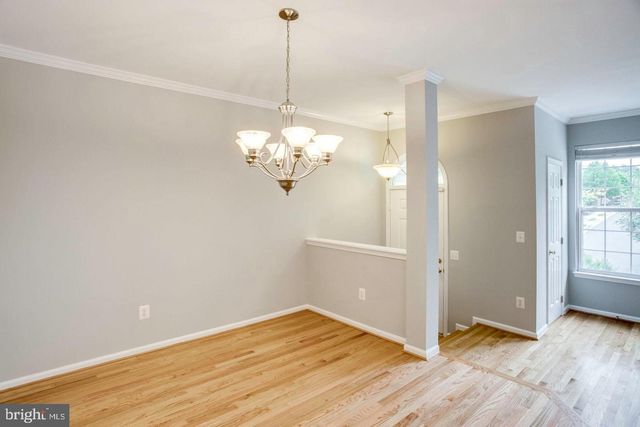 12476 CASBEER DR, Fairfax, VA 22033