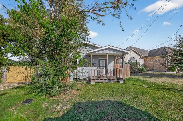 8211 Parnell Street, Houston, TX 77051